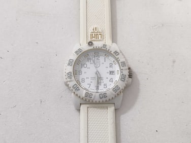 Luminox Navy SEALs Series 7050 White Men’s Watch