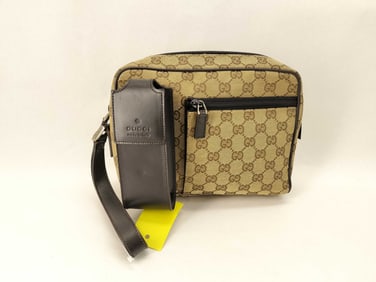 Vintage Gucci Canvas Bag with some Leather