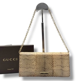Gucci Authentic Python Skin Clutch Womens Bag Beige/Pink. New