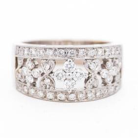 18K White Gold Diamond Band, Size 6.5