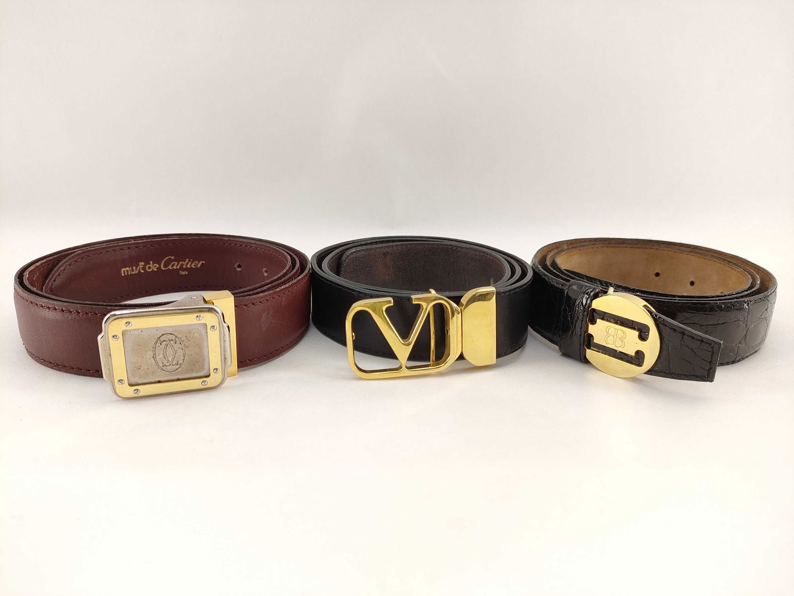 Lot of 3 designer belts, Cartier, Balenciaga , and Valentino (1 of 9)