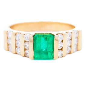 14K Yellow Gold Emerald & Diamond Dress Ring, Size 5.75