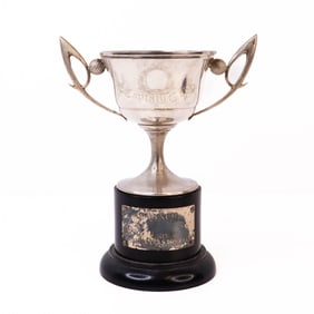 925 Sterling Silver Japanese Golf Trophy 288g