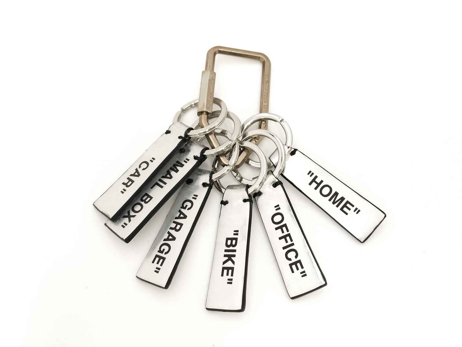 Off-White Keychain Keycase Keychain with Box (1 of 5)