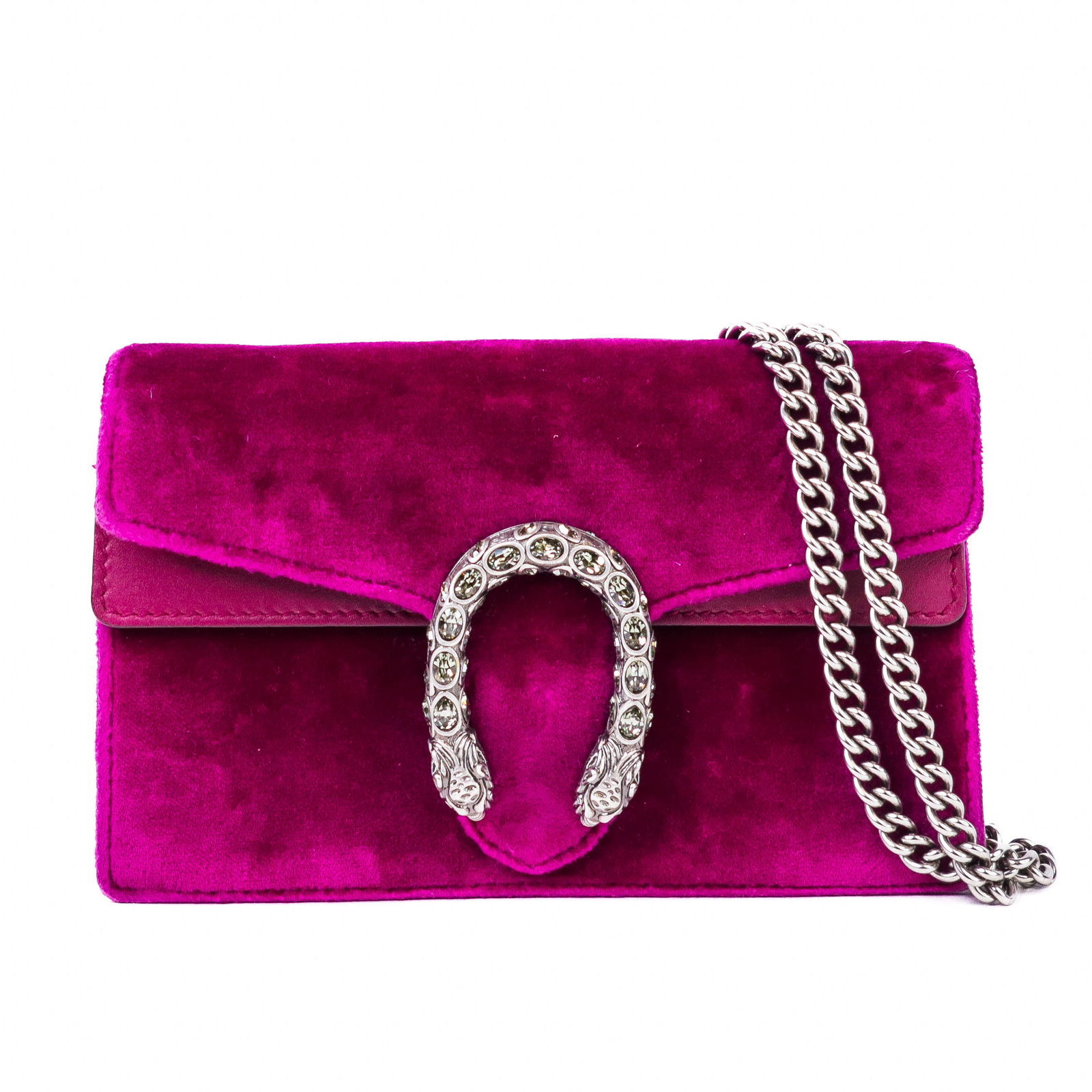 Gucci Dionysus Velvet Shoulder Bag – Purple with Crystal Horseshoe Clasp: Authentic Gucci Dionysus Crafted in rich purple velvet with tonal leather trim. Iconic crystal-embellished Dionysus horseshoe closure in silver-tone. Sliding silver-tone chain strap for shoulder or cr