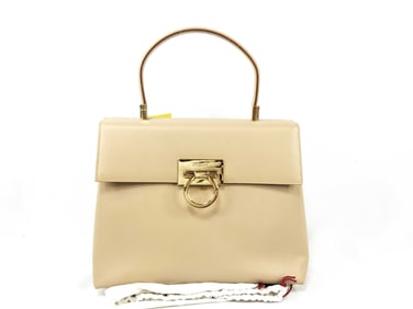 Salvatore Ferragamo Gancini 2way Top Handle Bag w/Shoudler Strap – Beige, 28 cm