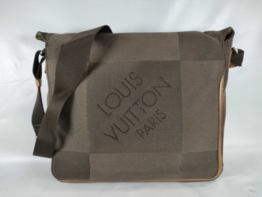 Louis Vuitton Damier Geant 36cm Messenger Bag M93617