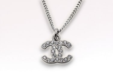 Chanel CC Logo Crystal Pendant Necklace 08V