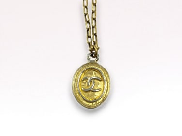 Vintage Chanel CC Pendant Gold Plated Chain Necklace