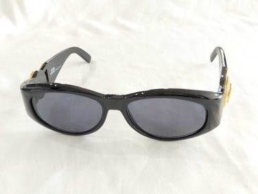 Retail $380 Versace Mod "Biggie" Sunglasses with Medusa Medallions