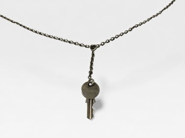 Hermès Cadena Key Motif Necklace Pendant in AG925 Silver 22"