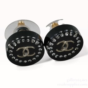 Chanel CC Black & White Classic Button Stud Earrings 2020 D20C