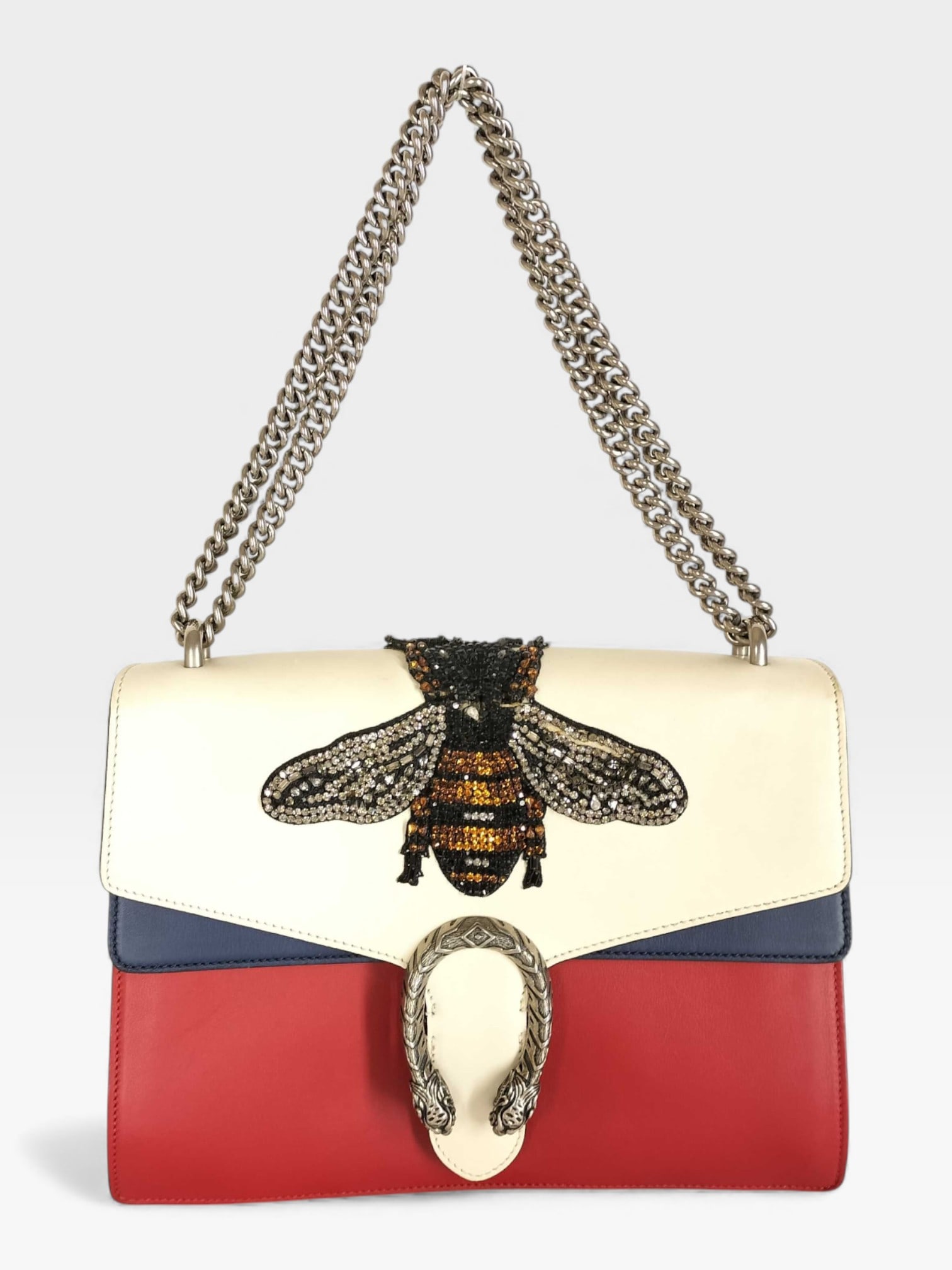 Gucci Dionysus Shoulder Bag With Bee Embellishment: Authentic Gucci Dionysus tritone leather shoulder bag with embroidered beaded bee embellishment, all on nickel tone hardware. This 30cm purse is the perfect size and in beautiful condition.