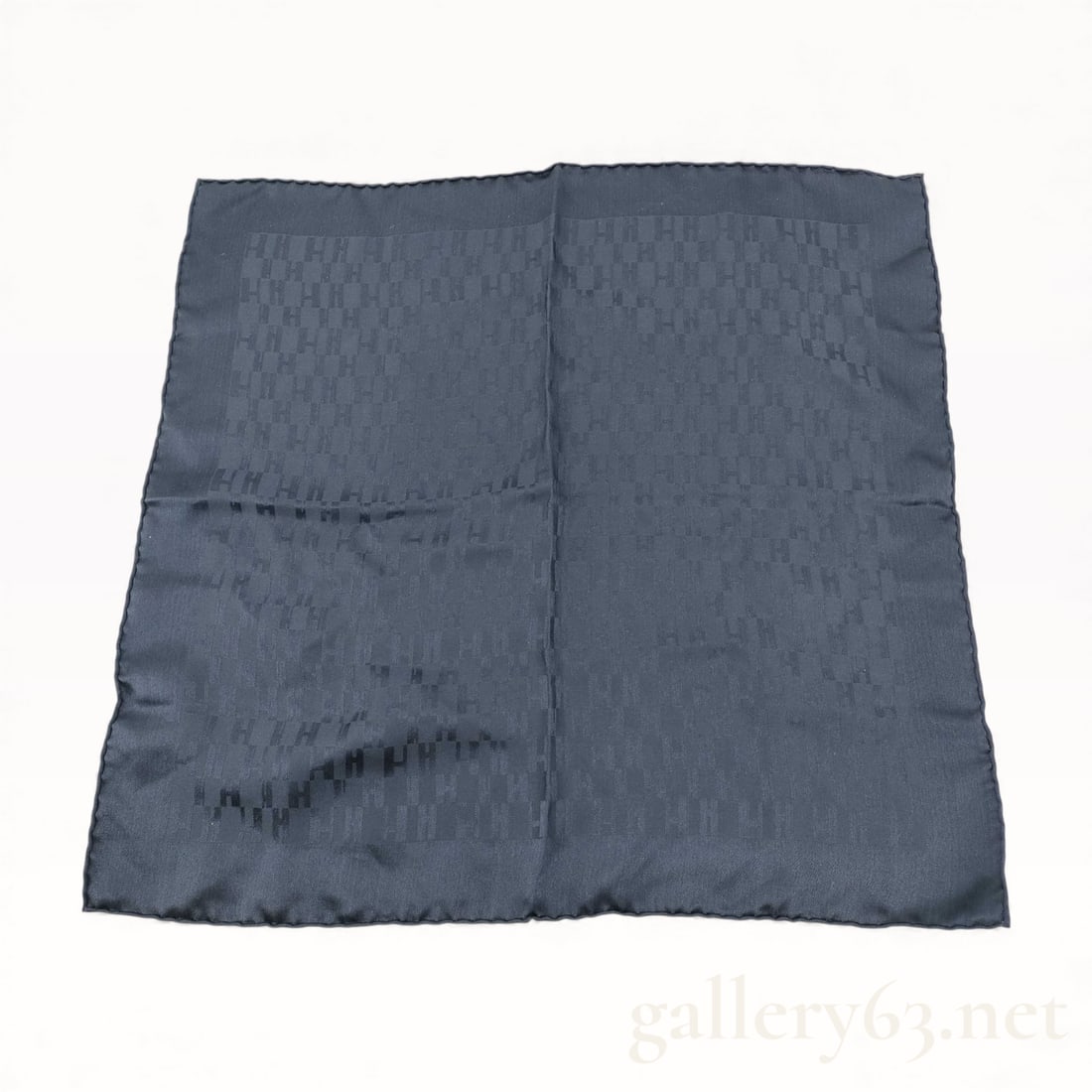 Hermès Petit Carré 40 “Gran H?? Navy Silk Scarf (1 of 10)