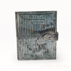 Gucci Silver Folding Photo Frame with Locking Clasp