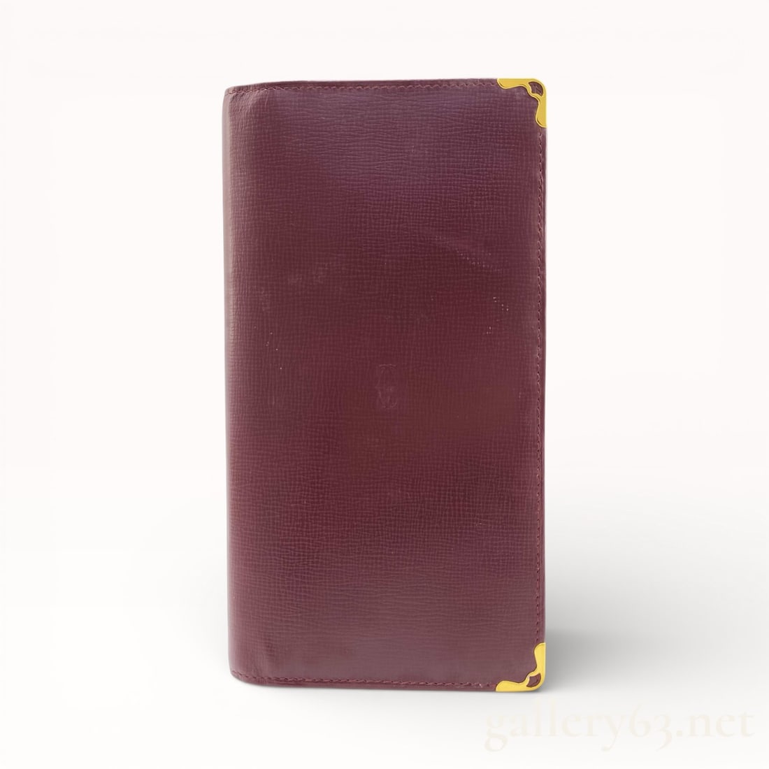 Vintage Cartier Bordeaux Leather Wallet with Gold: Authentic Vintage Cartier Bordeaux Leather Wallet with Gold in excellent condition. 