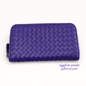 Bottega Veneta Intrecciato Wallet in Rich Purple Leather