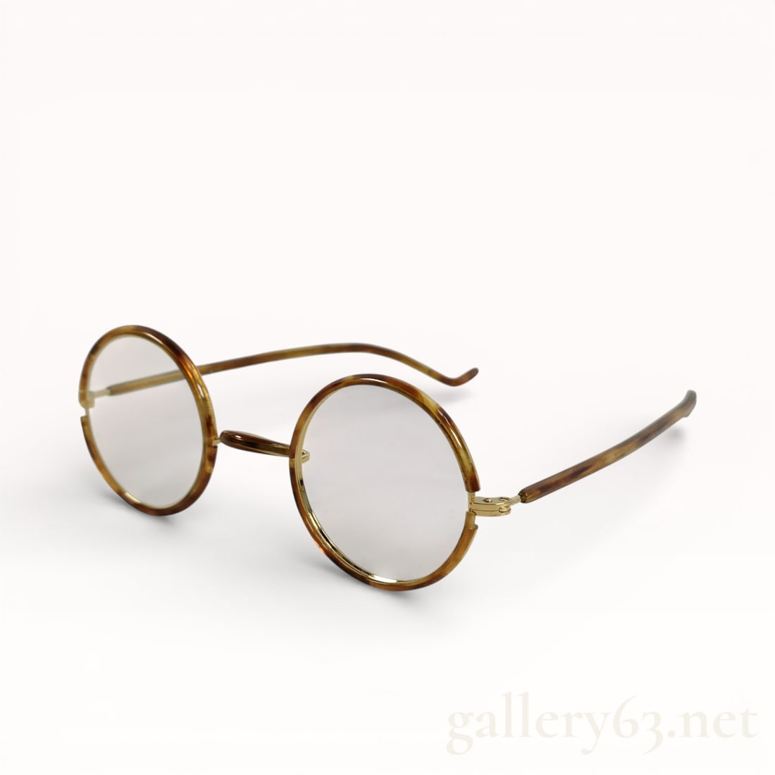 Vintage Ray-Ban Bausch & Lomb Tortoiseshell Round Maru Eyeglass Frames (1 of 10)