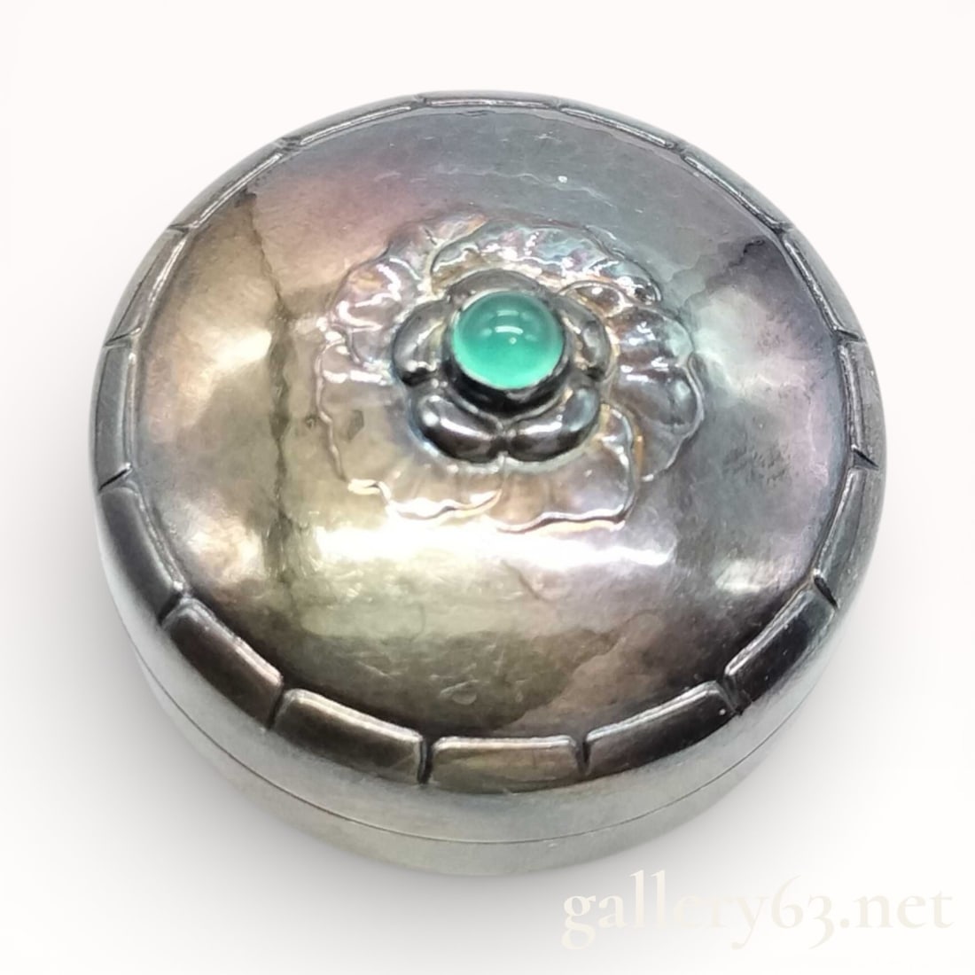 Georg Jensen Pill Box Design 79 Art Nouveau Style with Green Cabochon Stone (1 of 8)