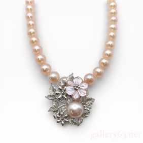 Pink Pearl Necklace with 925 Silver Hardware and Floral Pendant