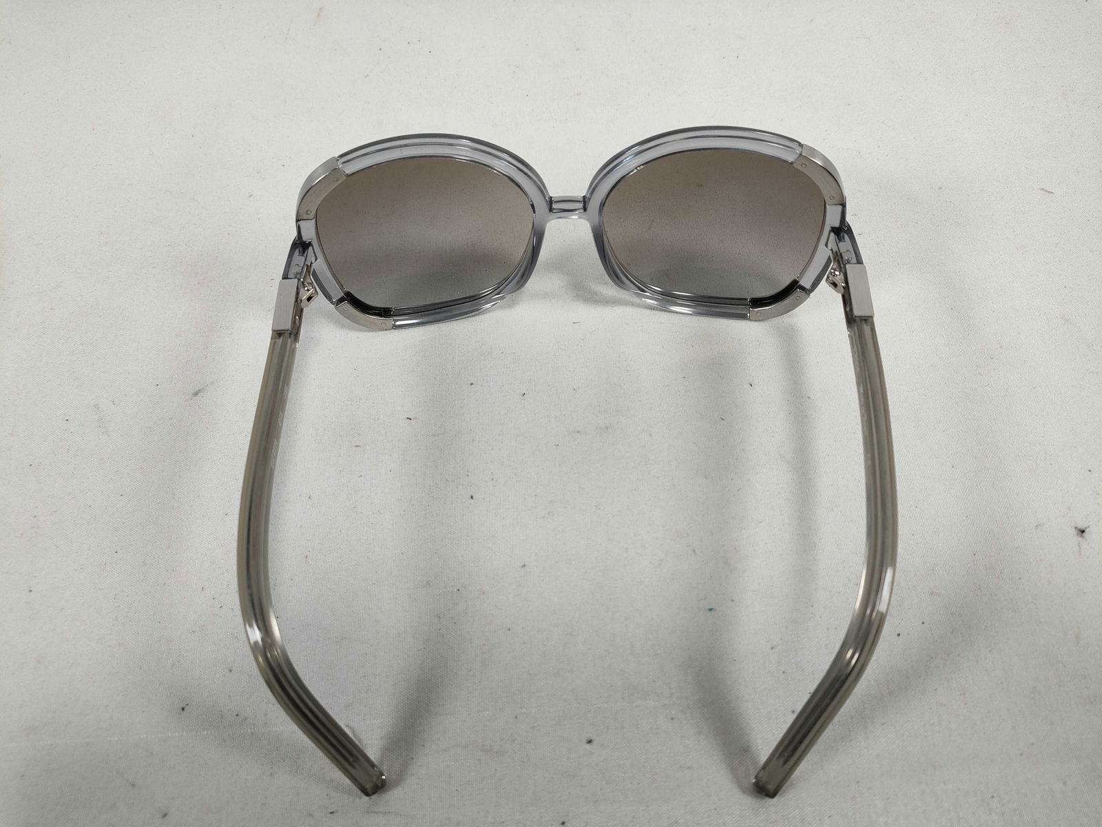 Chloe Oversized Gray Sunglasses - 5