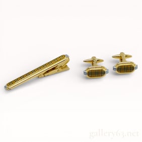 Burberry Check Tie Pin and Cufflinks Set with Box
