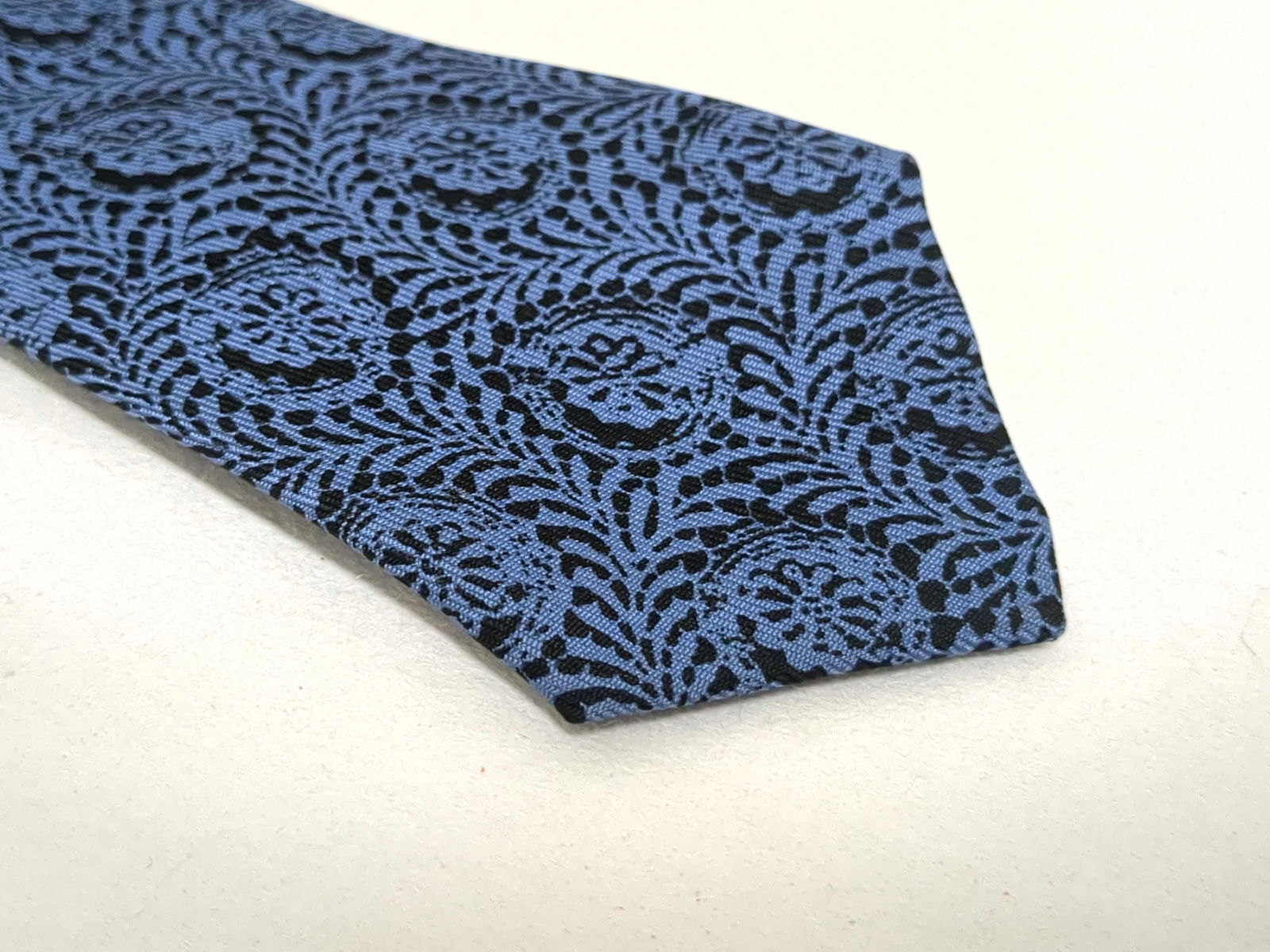 Hermès Silk Tie Set, Three Pieces - 8