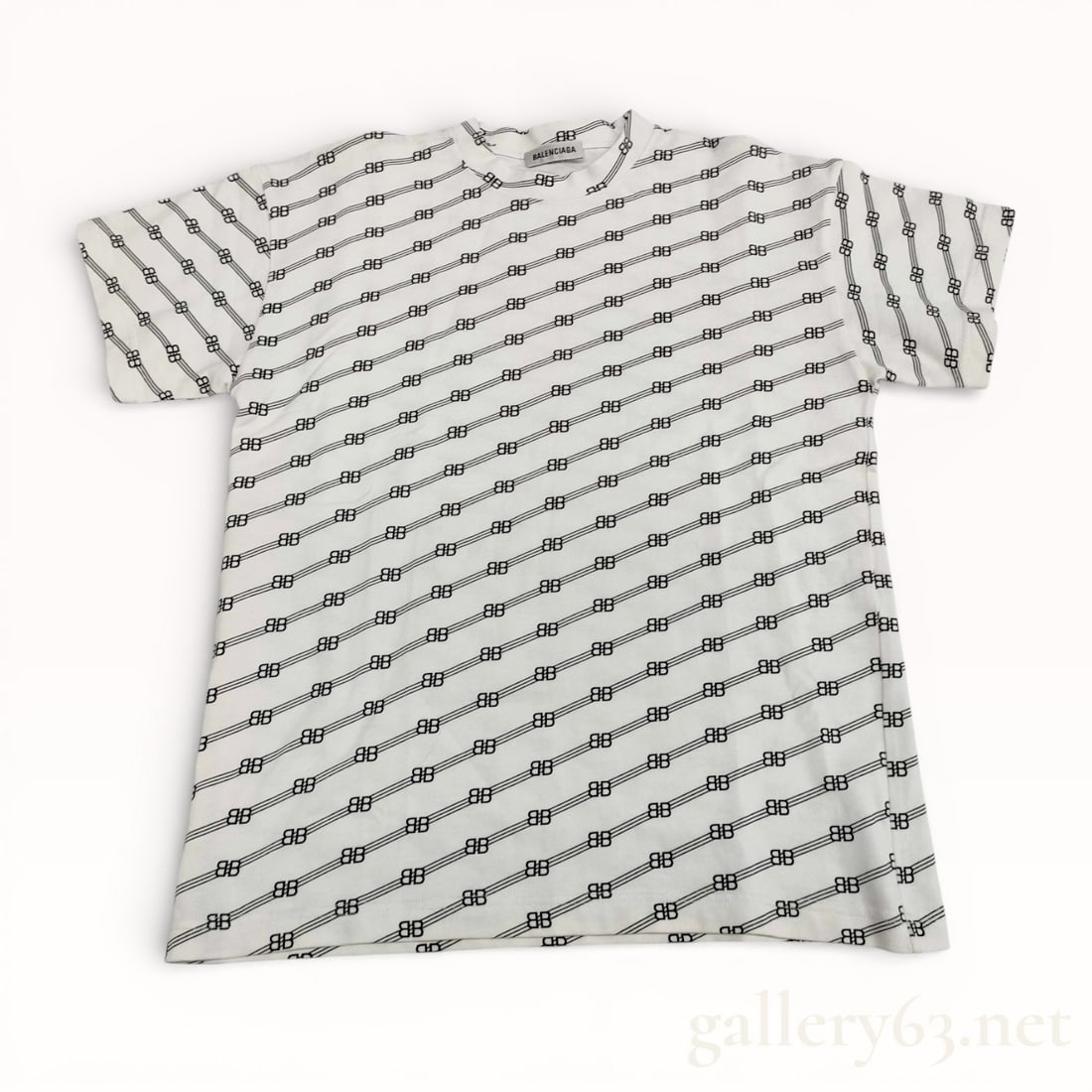Balenciaga Logo T Shirt XS: Authentic Balenciaga Logo T Shirt XS 