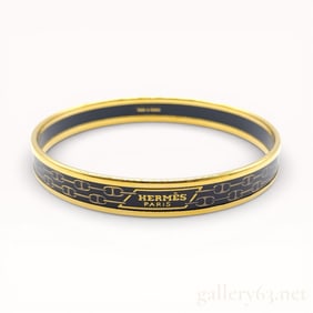 Hermès narrow enamel bangle bracelet in black with a gold-plated Chaine d'Ancre link design