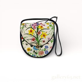Gucci Vintage Flora Print Shoulder Bag in Cream Multicolore Canvas & Black Leather