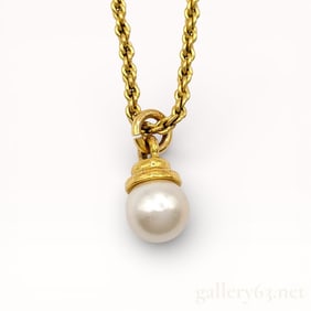 Dior Vintage Gold Plated Pearl Pendant Necklace