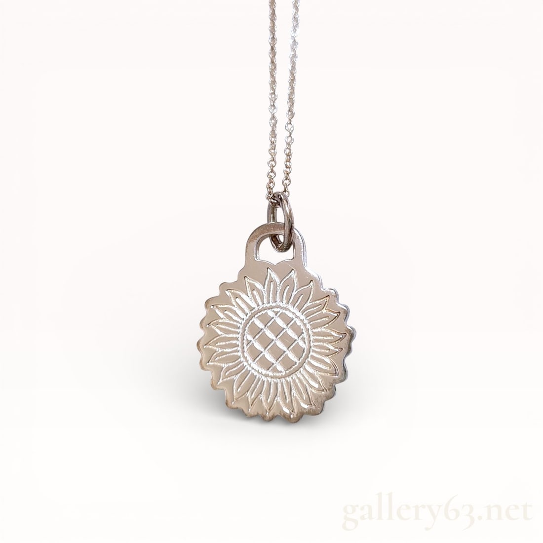 Tiffany & Co. Go Women 2020 Sterling Silver Sunflower Necklace with Box and Storage Bag (1 of 10)