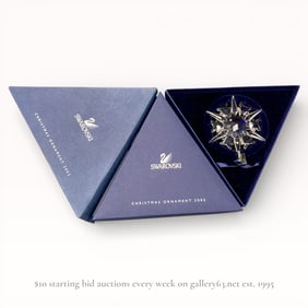 2002 Swarovski Commemorative Crystal Christmas Ornament With Box