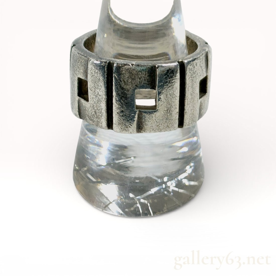 Gucci Sterling Silver Architectural Band Ring with Gucci Jewelry Box, Size 8 (1 of 8)