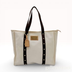 Louis Vuitton Antigua Cabas GM tote bag in ecru canvas with dark brown leather trim and gold-tone