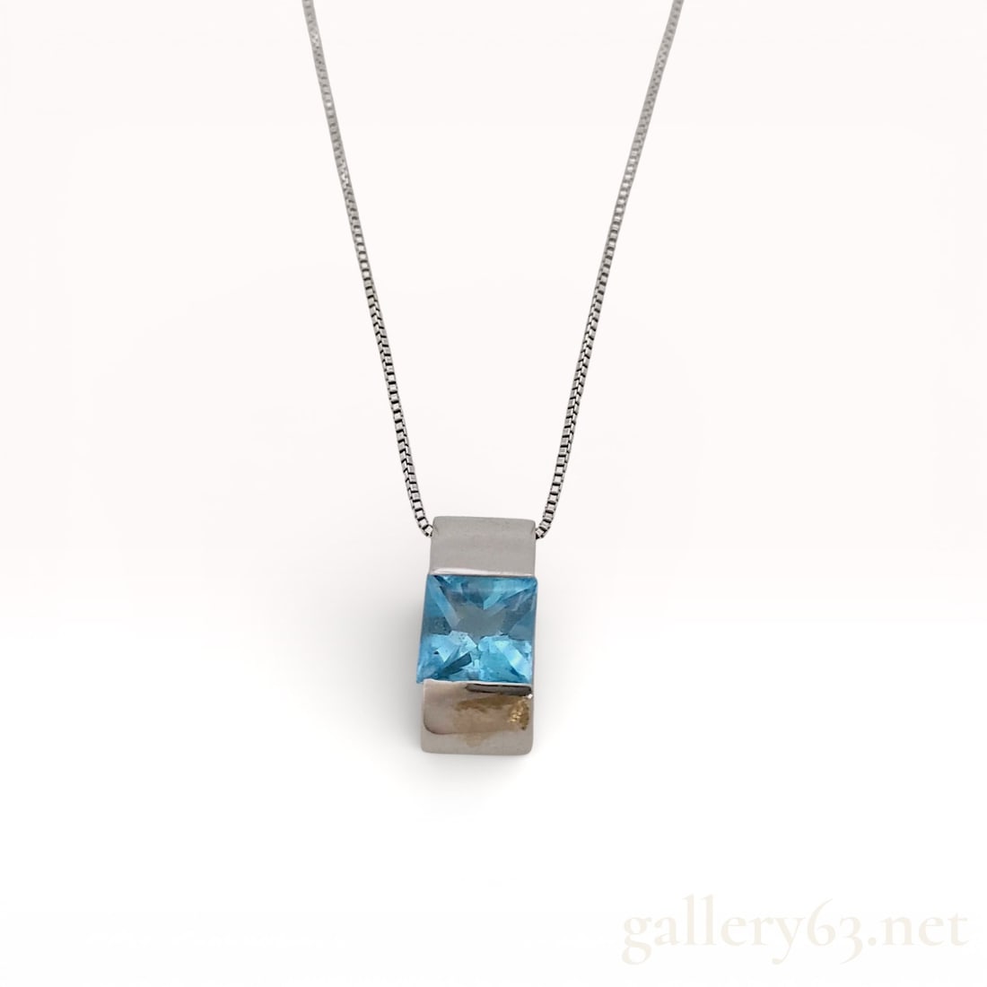 18K White Gold Necklace with 14K White Gold Blue Topaz Pendant (1 of 6)