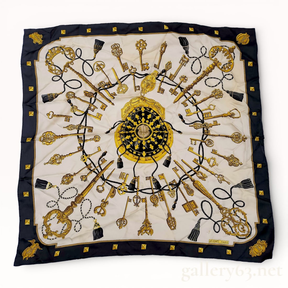 Hermès "Les Clés" Silk Scarf (1 of 10)