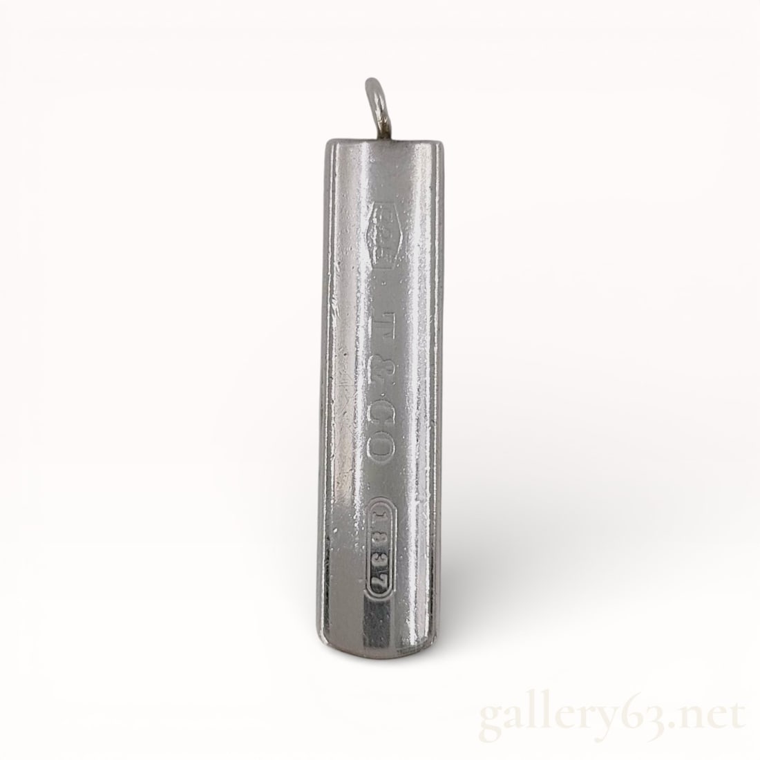 Tiffany&Co. Narrow Bar .925 Silver Pendant (1 of 4)