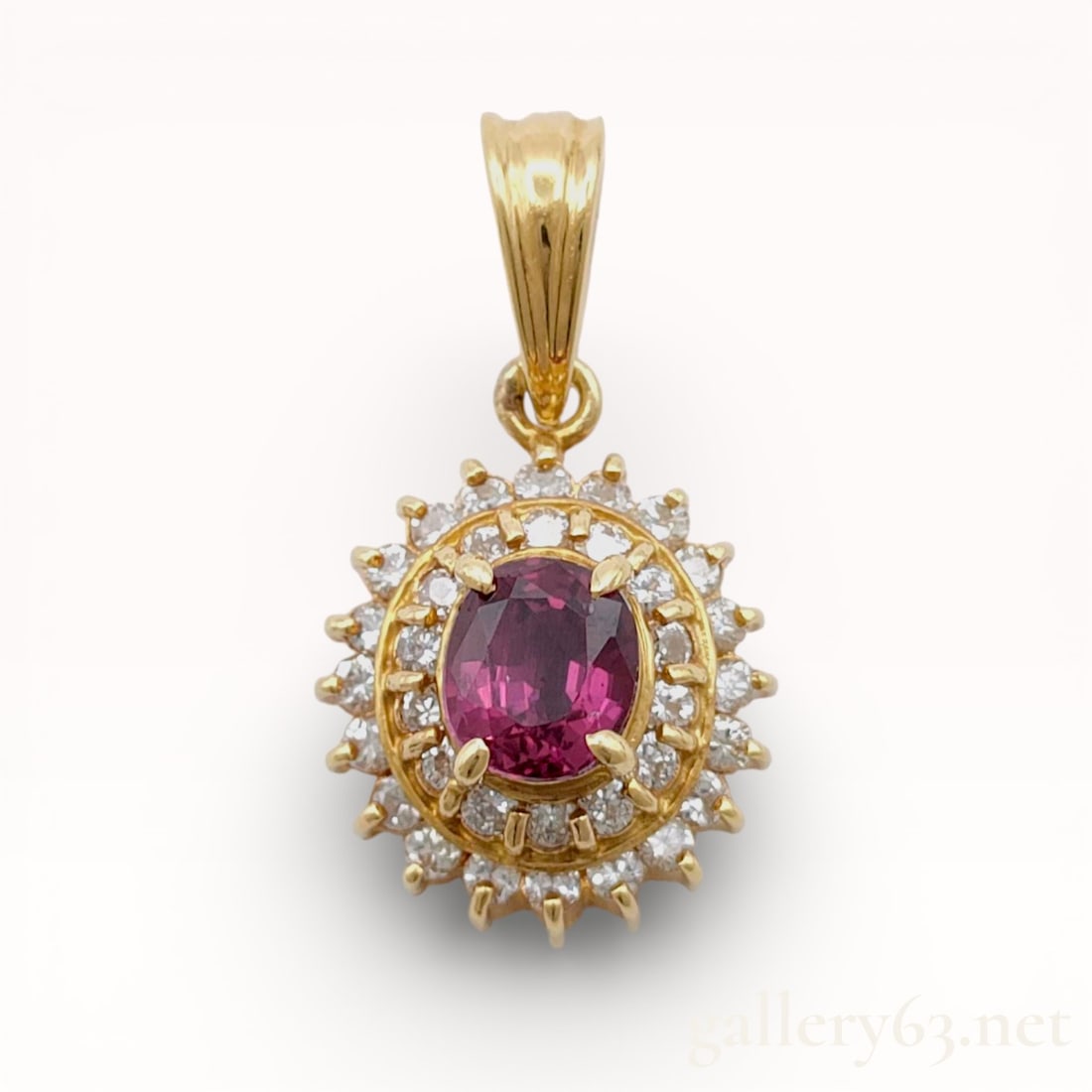 18KYG 0.37ct Ruby Pendant (1 of 8)