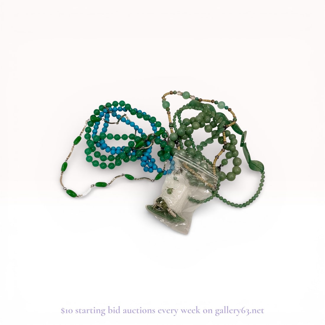 Jade & Turquoise Jewelry Set – Necklace and Accessories Estate Lot, 372.3 grams: Estate lot offered as shown, including all items visible in the images. Offered as a single lot with no individual examination; contents and condition vary and may include wear, damage, or missing ele