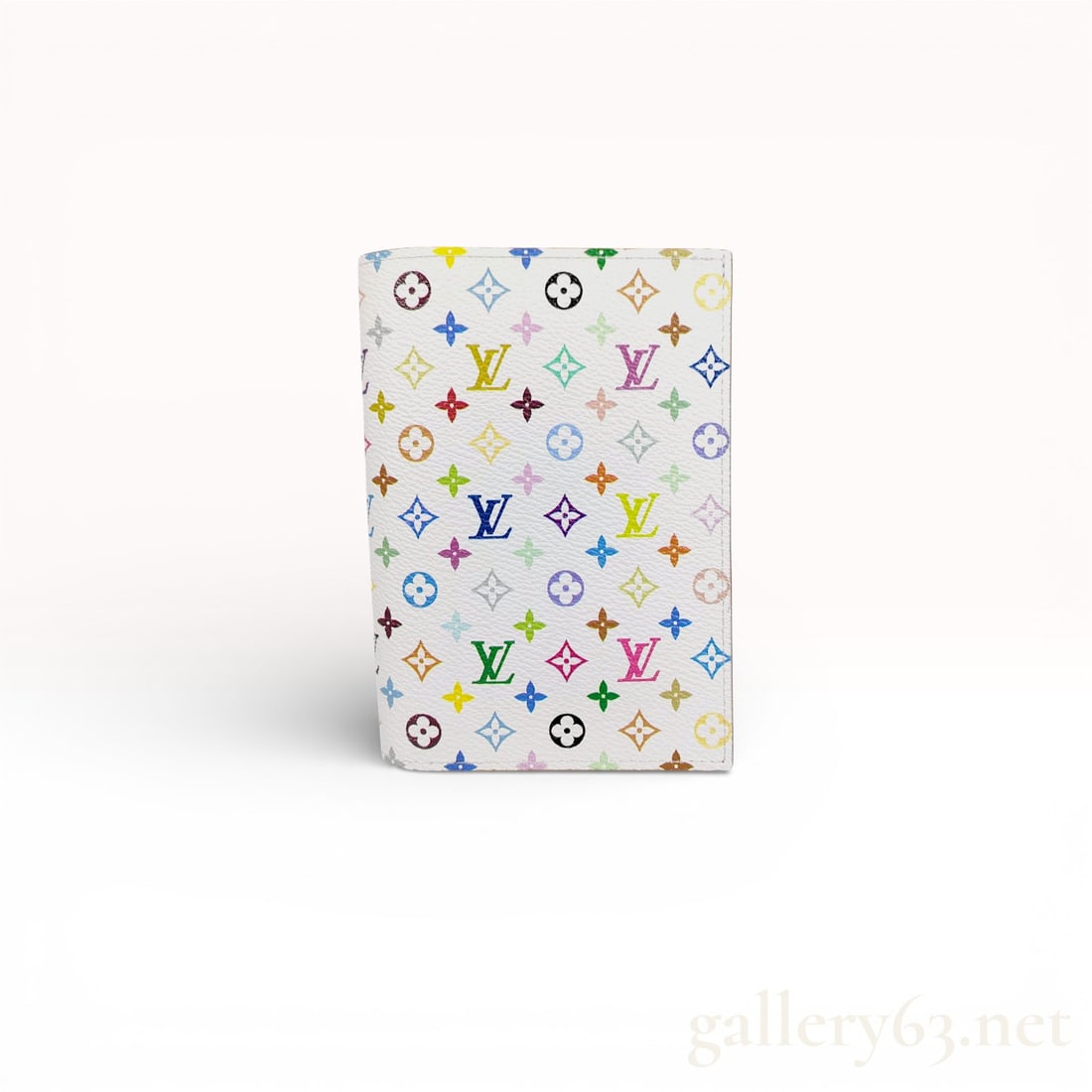 Louis Vuitton x Takashi Murakami Monogram Multicolor White Passport Cover Featuring Fuchsia Leather: Iconic Murakami multicolor moment. Elevate ur travel, seriously. Louis Vuitton x Takashi Murakami monogram multicolor coated canvas passport cover featuring the multicolor logo pattern on a white grou