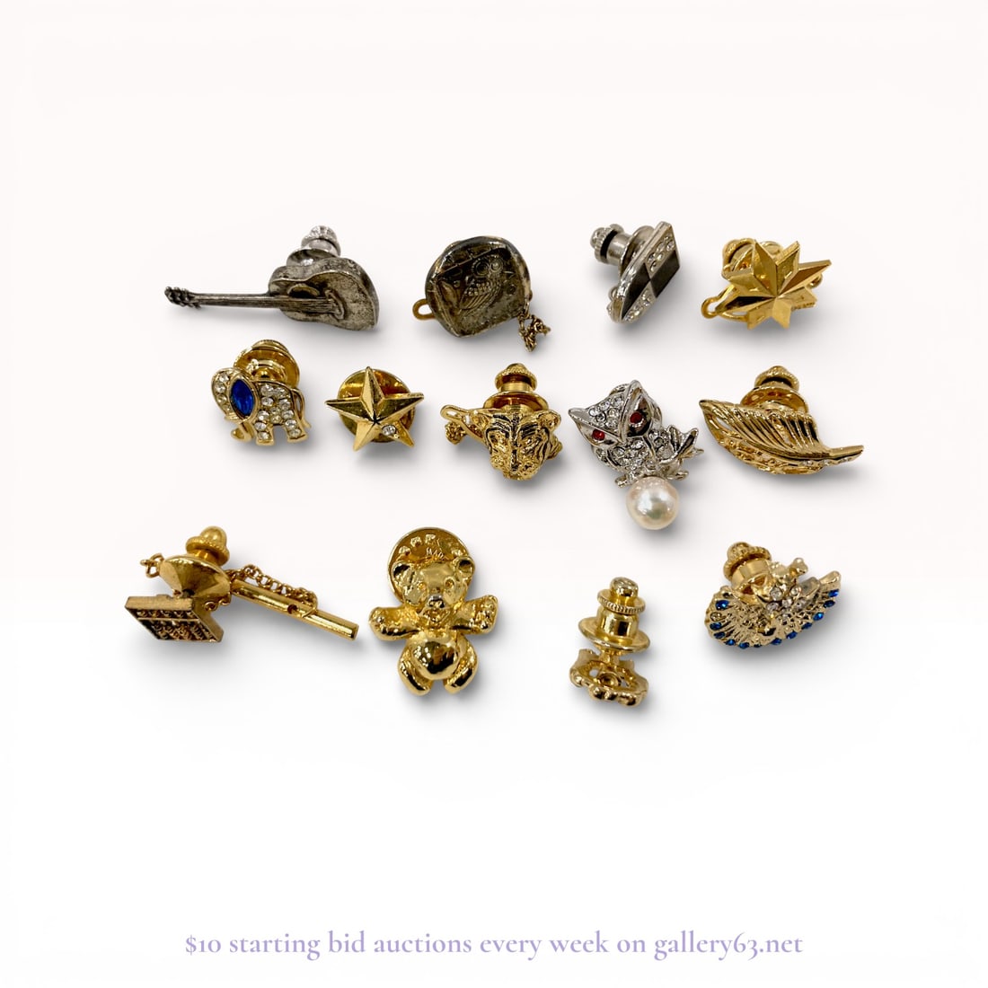 Vintage Animal-Themed Jewelry Lot – Assorted Gold Tone Brooches and Pins: Estate lot offered as shown, including all items visible in the images. Offered as a single lot with no individual examination; contents and condition vary and may include wear, damage, or missing ele