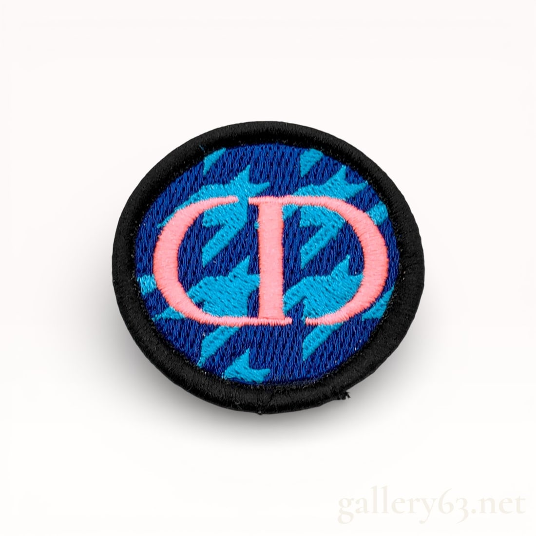 Dior CD Logo Houndstooth Embroidered Pinback Badge (1 of 10)