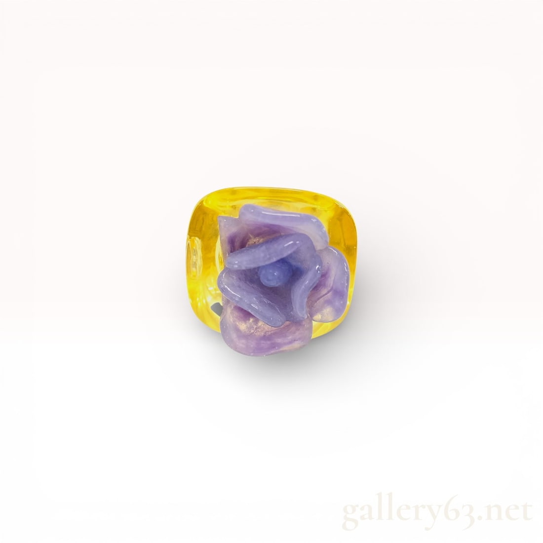 Vintage Chanel 2001 Spring 01P Camellia Resin Ring Size 7: Authentic Chanel ring from the 2001 Spring collection featuring a translucent yellow resin band set with a sculpted camellia flower in lavender resin. The flower has layered petals and raised center d