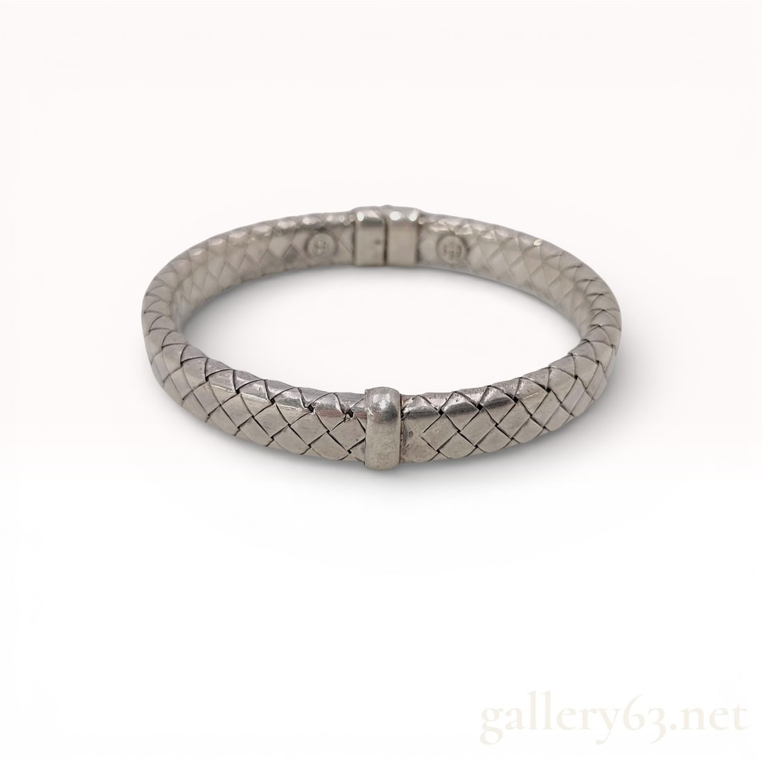 BOTTEGA VENETA Intrecciato Bangle Bracelet – Authentic (1 of 5)