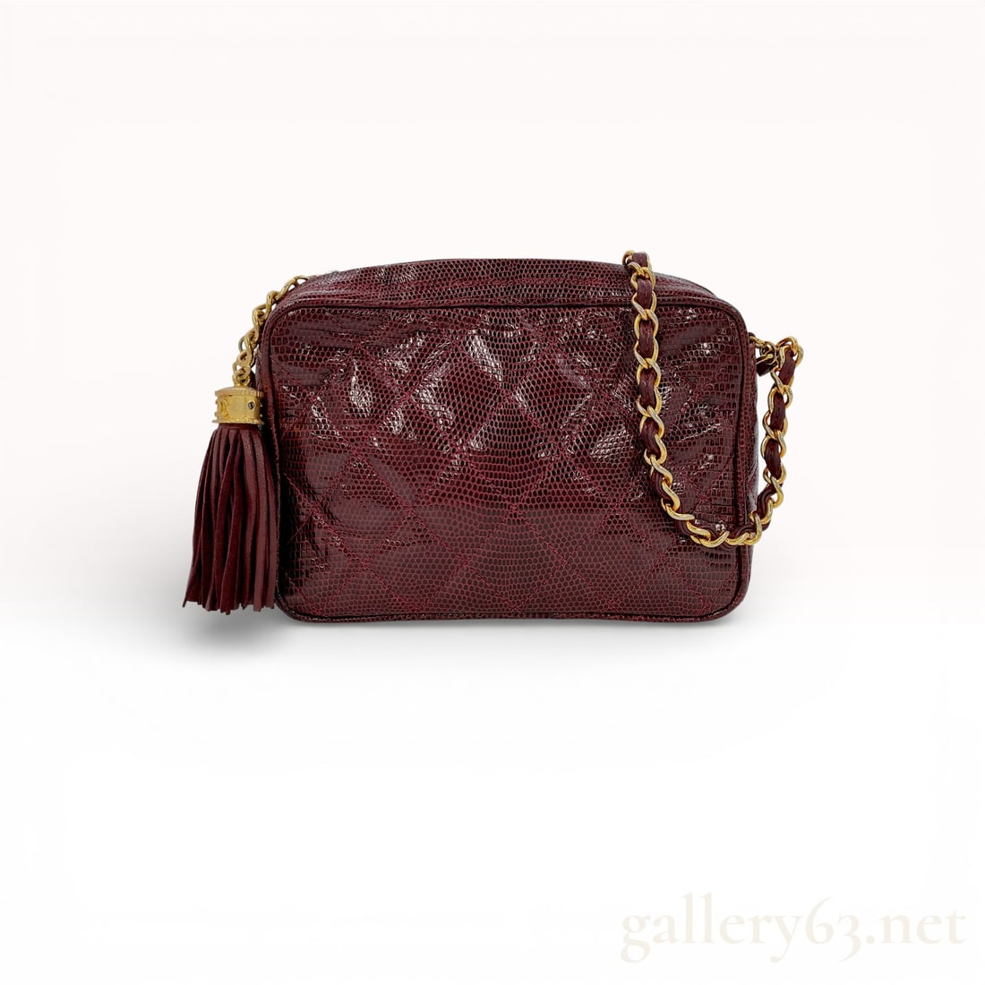 Rare Vintage Chanel Tassel Matelasse Chain Lizard Shoulder Bag, Burgundy Red 1 series 1989-1991 era: Rare authentic Chanel shoulder bag in deep burgundy/red lizard leather with glossy finish. 1 series sticker inside. 1989-1991 era. Quilted matelasse camera-bag shape, rounded rectangle body, flat base