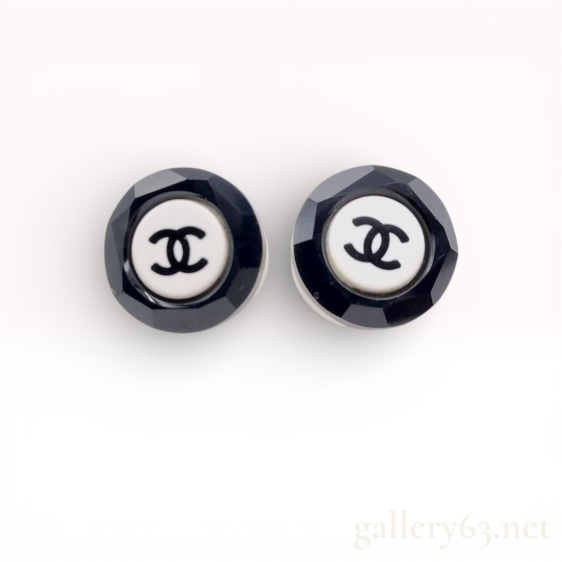Chanel CC Logo Black & White Jewel Stud Earrings w/ Box (1 of 10)