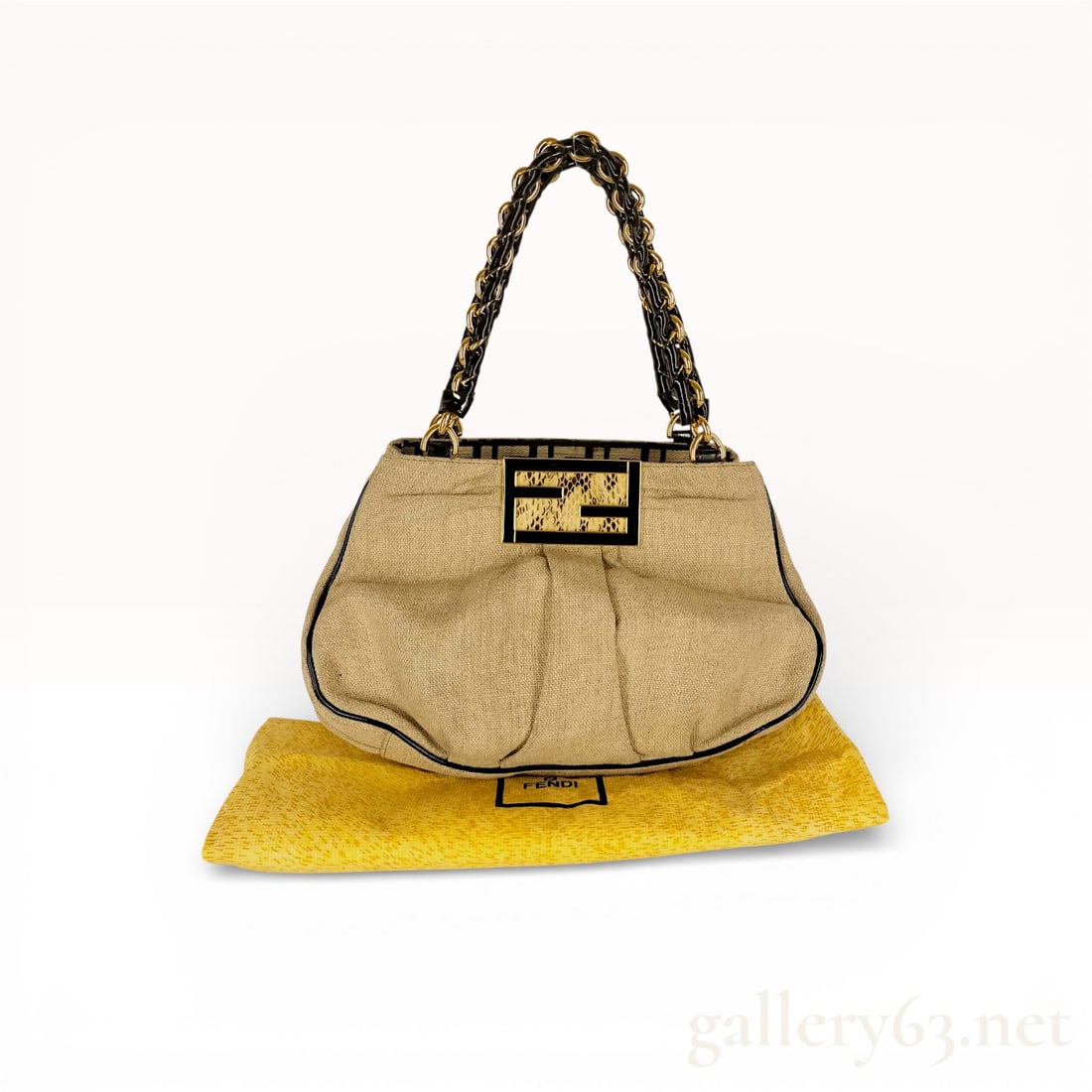 Fendi Light Beige Mia Tote bag w/ Dust Jacket: Authentic Rare Fendi Light Beige Mia Tote bag w/ Dust Jacket. Comes with patent leather wrapped hardware, exotic python skin details and original dust jacket. This bag is super nice and super expensiv