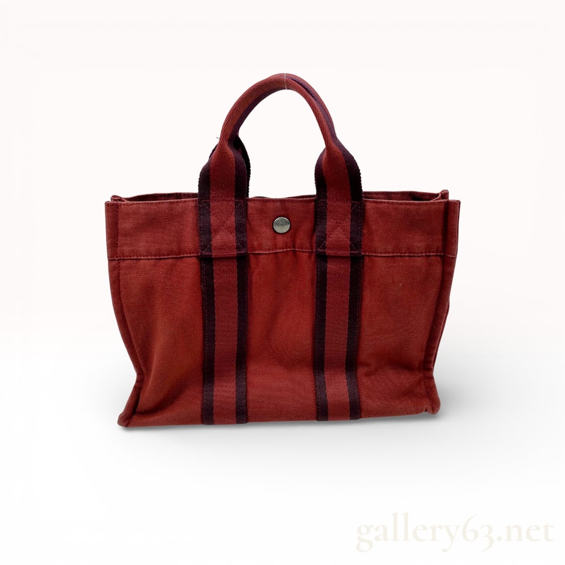 Hermès Fourre Tout PM tote bag: Authentic Hermès Fourre Tout PM tote bag. Durable & practical. In very good condition. PM size.