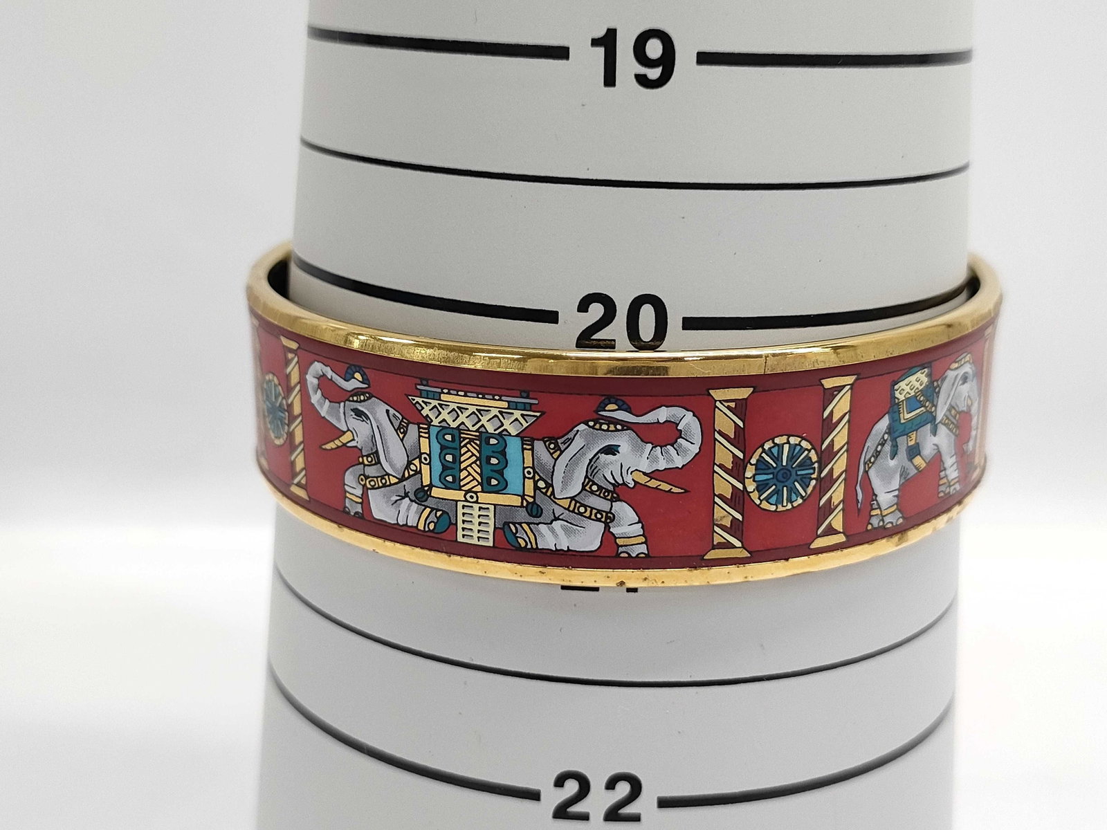 Hermès Torana Elephant Gold Plated Wide Enamel Bangle (1 of 6)